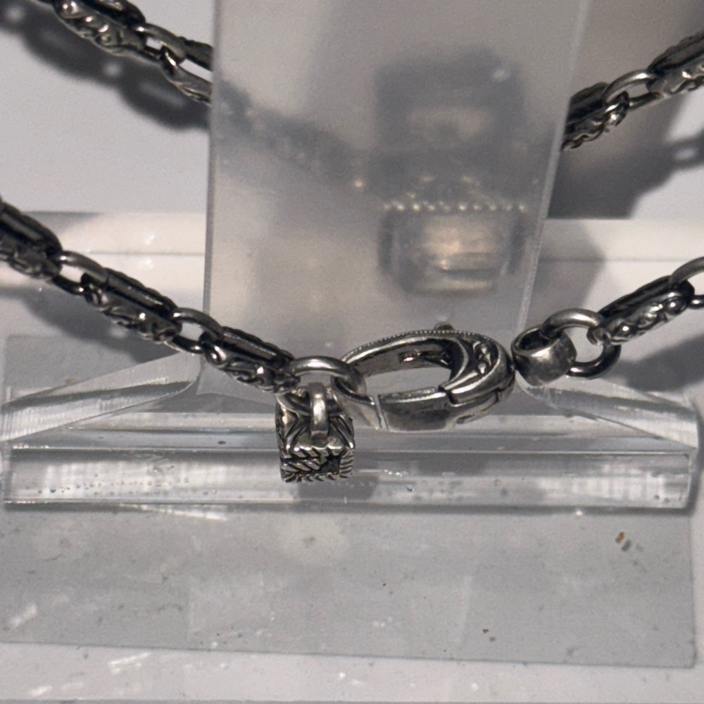 GUCCI NWOT W/ COA Cube Pendent .925 Sterling Necklace With Box - Retail $630 - Picture 6 of 13